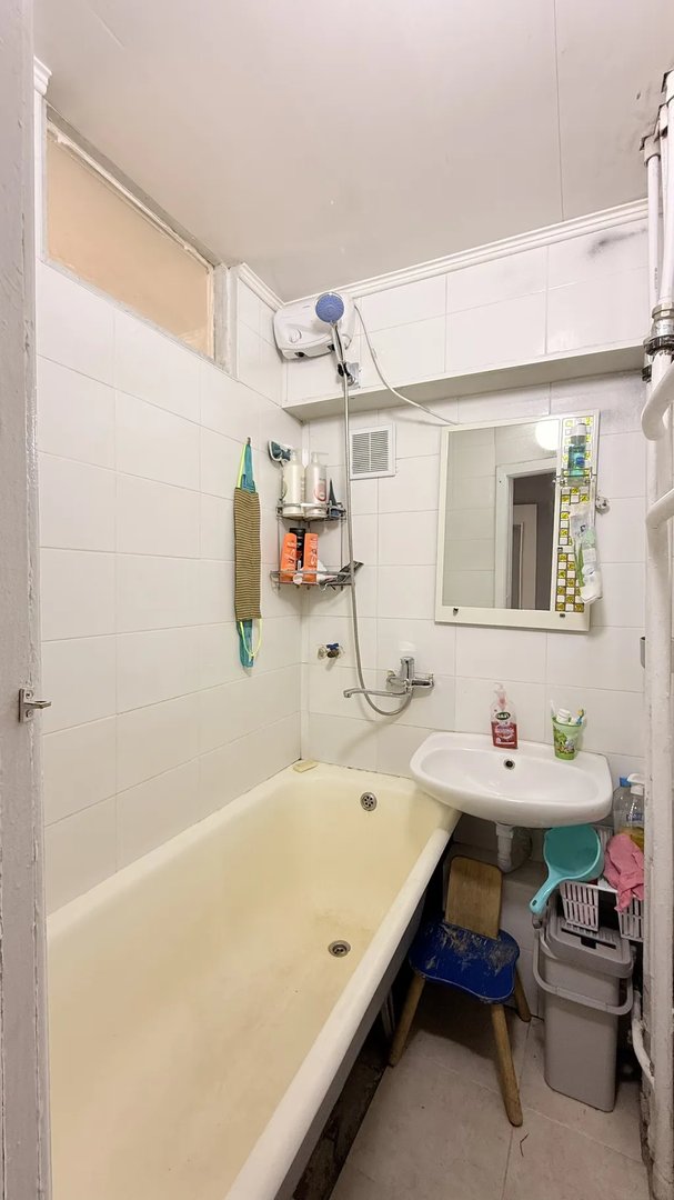 2 комнаты, 52 м², Индивидуалка, 4 этаж, Старый ремонт