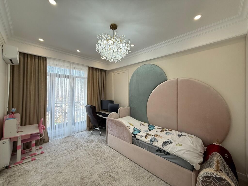 3 комнаты, 112 м², Элитка, 12 этаж, Евроремонт